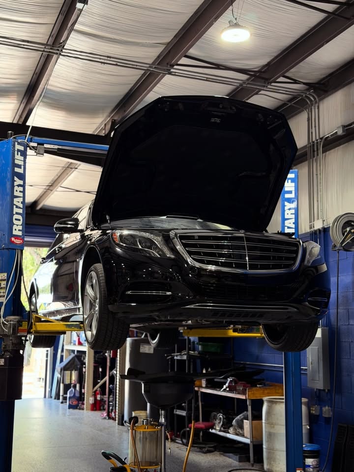 Maybach in for a Liqui Moly oil service…